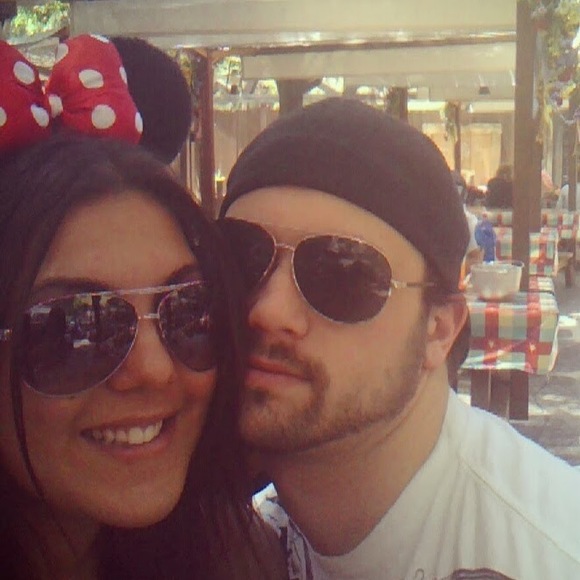 Meet your Posher, Elizabeth - Picture 1 of 1